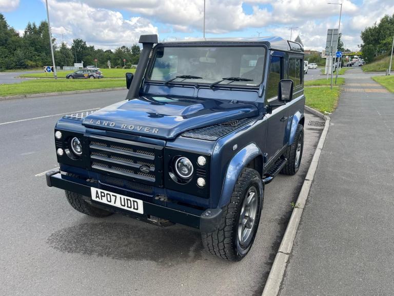 LAND ROVER DEFENDER SWB 90 COUNTY SIDE WINDOW BENCH SEAT @ £17950+ vat