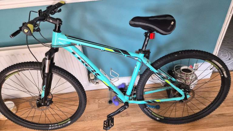 Trek Mountain Bike – Good Condition, Turquoise Frame