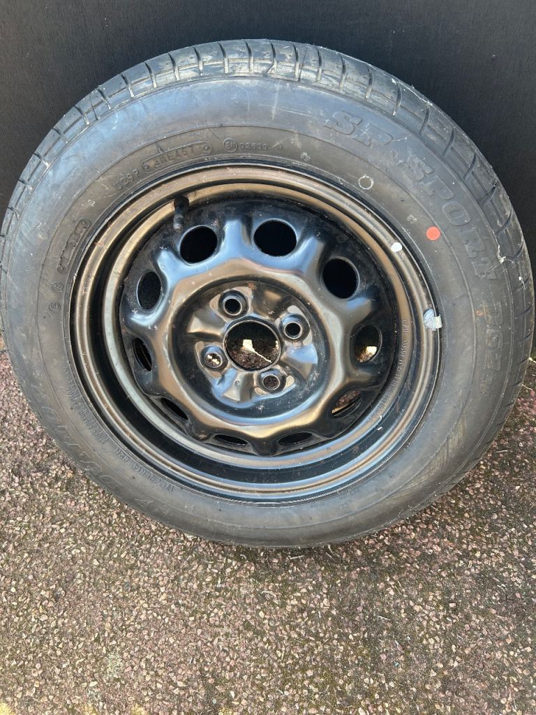 Car tyre 