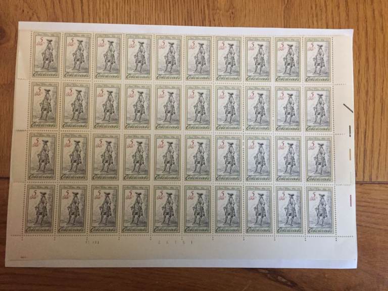 Sheet of 40 unmounted mint Czechoslovakian stamps-SG2711 1983 Antoine Watteau-2018 cat value £110  