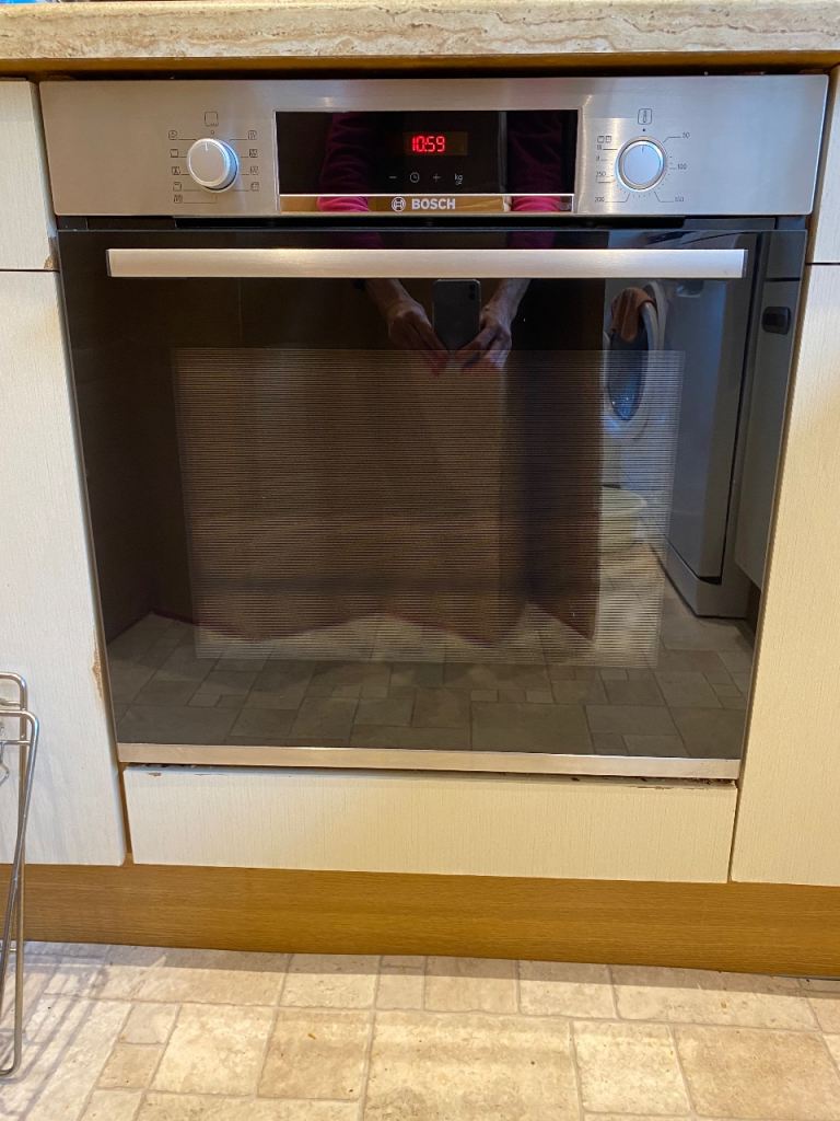 BOSCH Pyrolytic Built-in Electric Oven Stainless Steel HBS573BSOB 