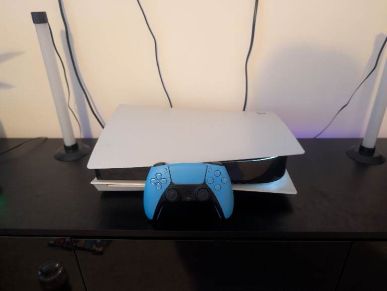 PS5 disc edition 825GB