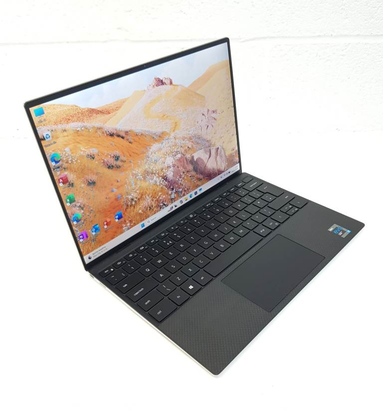 Fast Dell Laptop, intel core i7-11th Generation, 16GB RAM,512GB Storage,MS Office 2021, iris Xe GPU