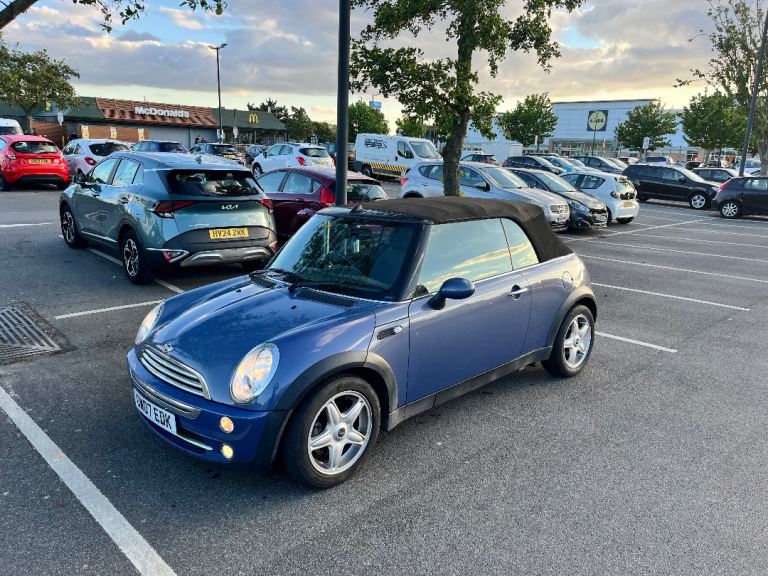MINI CONVERTIBLE 1.6 PETROL 