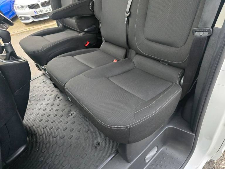 2021 Renault Trafic 2.0 dCi ENERGY 28 Black Edition Van,, Euro 6 ULEZ, Automatic, Cruise, DAB,  P...