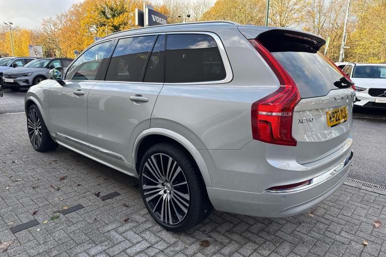 2022 Volvo XC90 2.0h T8 Recharge 18.8kWh Inscription Pro SUV 5dr Petrol Plug-in Hybrid Auto ESTAT...