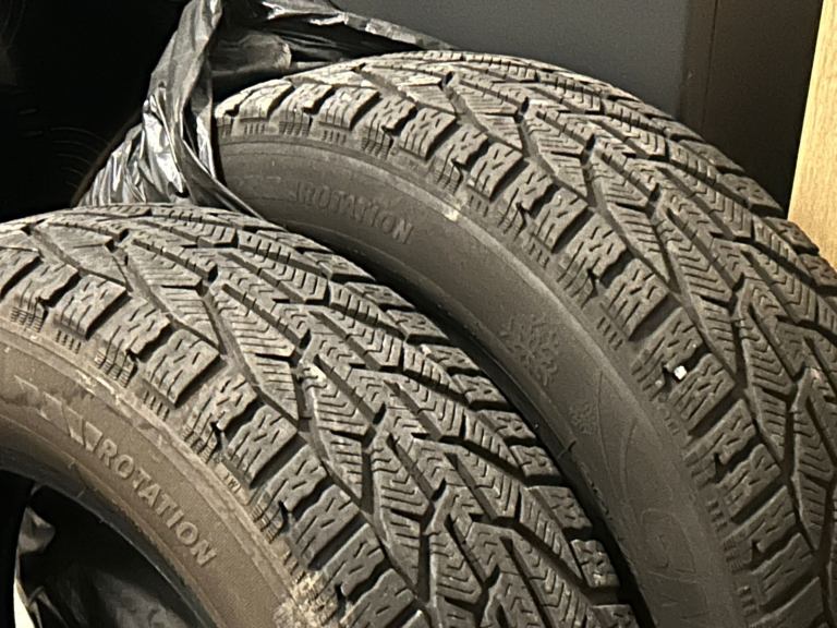 Winter tyres - 205/60 R16 96H
