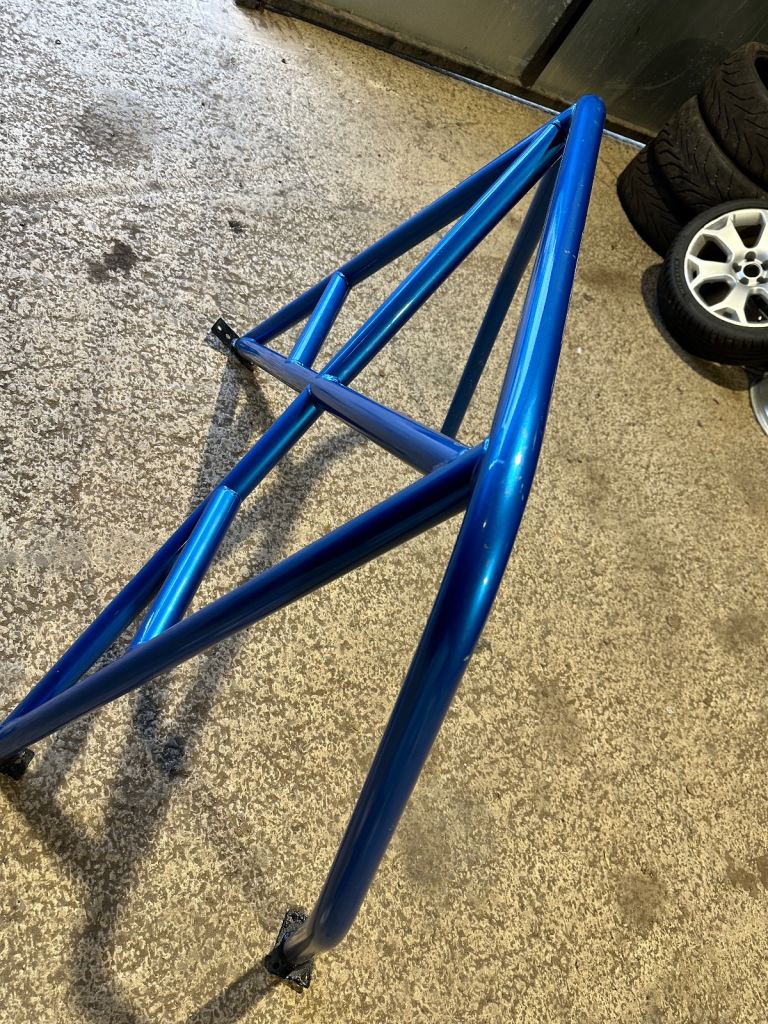 Astra H half roll cage