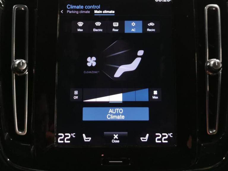 2022 Volvo XC40 1.5h T5 Recharge 10.7kWh Ultimate Bright SUV 5dr Petrol Plug-in Hybrid Auto Suv P...