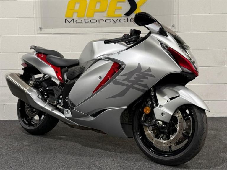 Suzuki GSX1300R Hayabusa 1 OWNER! FULL SERVICE HISTORY! STUNNING CONDITION