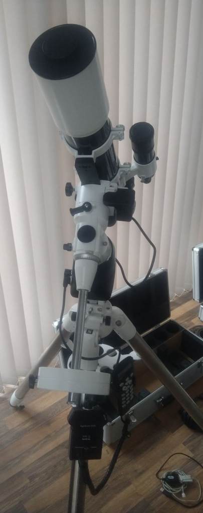 Skywatcher ED80 Telescope,EQ5 Pro goto Mount,Hard cases,leads,supplies,eyepieces,COMPLETE SET UP