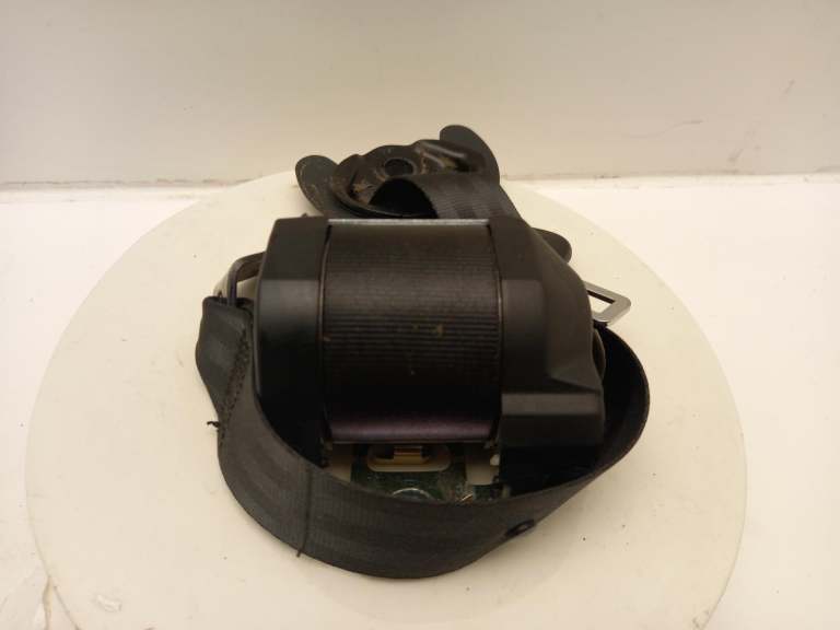 Volkswagen Polo Seat Belt 6r Rear Right 2009-2018