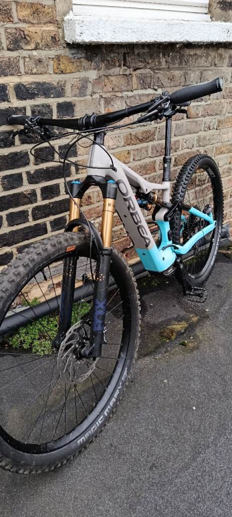 2023 Orbea Rise Alloy, Shimano XT + Fox Factory, size S, fits M, eBike