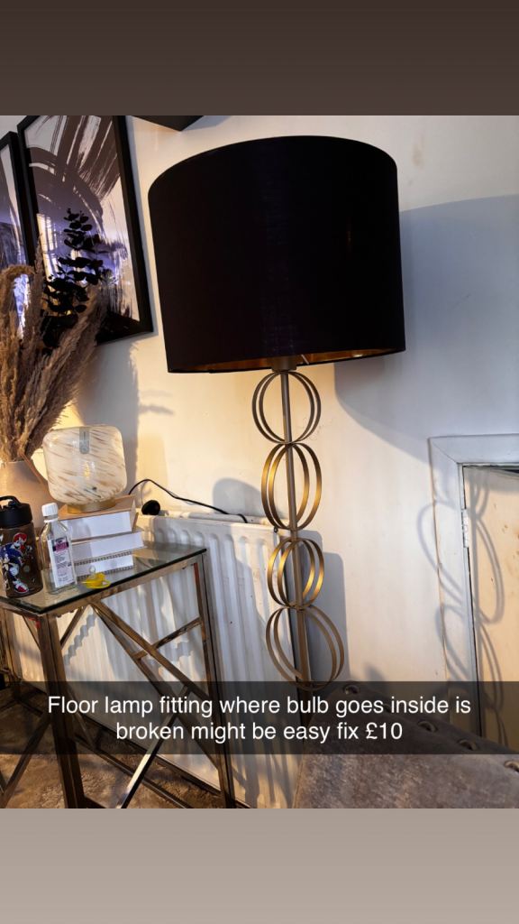 Floor Lamp with Gold Rings and Black Shade – Broken Fitting