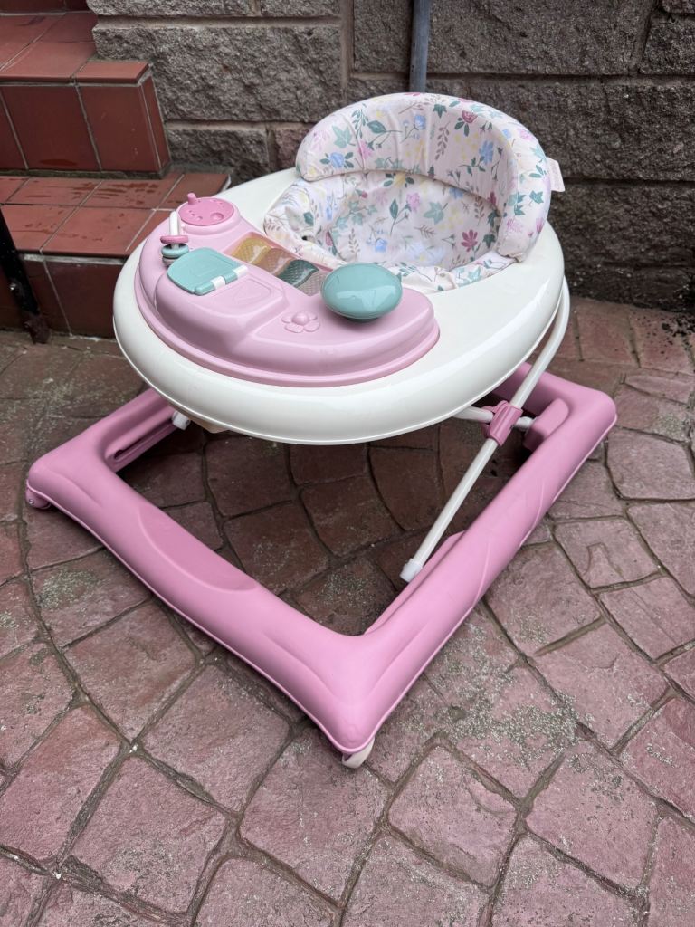 Baby walker 