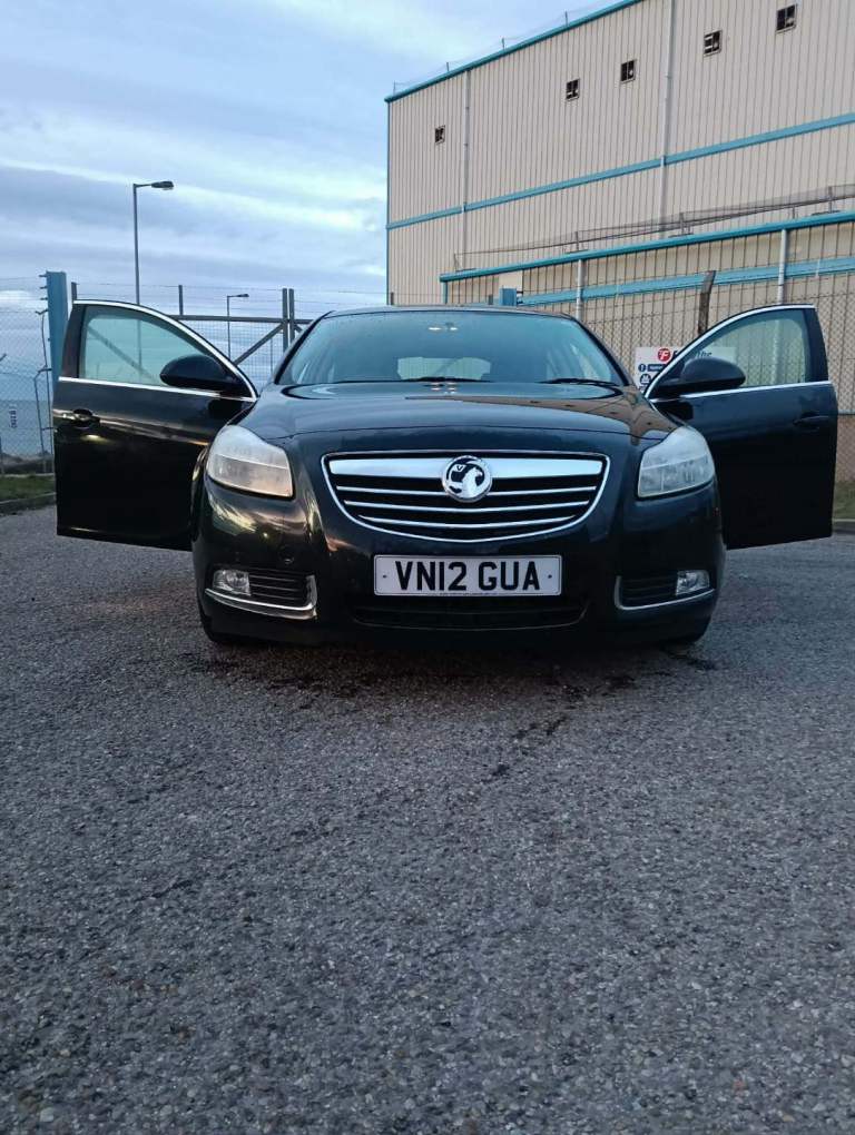 Vauxhall, INSIGNIA, Hatchback, 2012, Manual, 1956 (cc), 5 doors