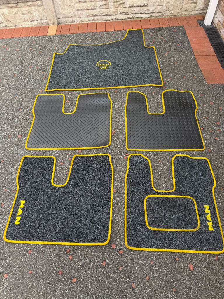 TAILOR MADE CARPET SET AND MATCHING RUBBERS FOR MAN TGX TRUCK