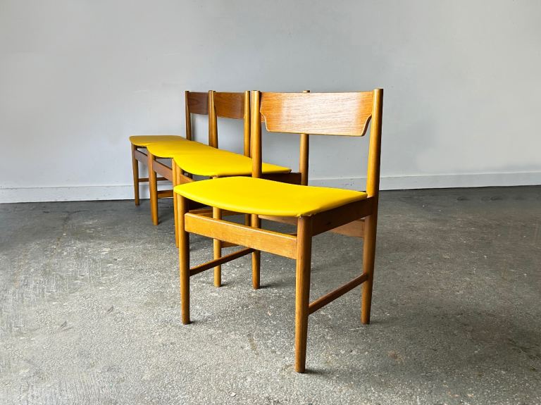 Set of 4 Edmund Homa GFM Polish Mid Century Teak Dining Chairs 1960s