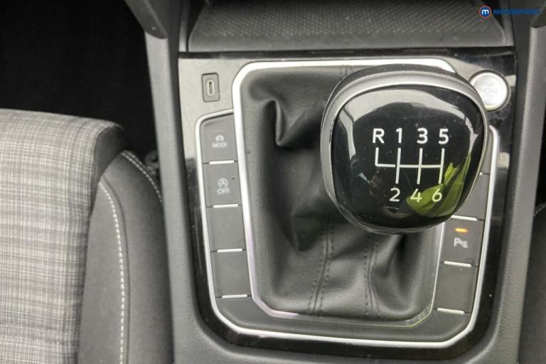 2021 Volkswagen Passat 2.0 TDI EVO SCR SE Nav 5dr ESTATE DIESEL Manual