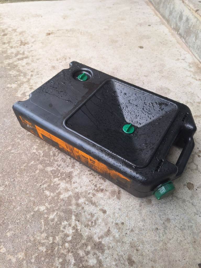 Oil drain pan 8 litre halfords 