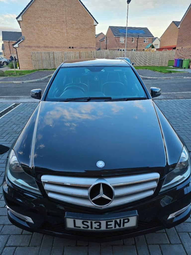 Mercedes-Benz, C CLASS, Saloon, 2013, Semi-Auto, 2143 (cc), 4 doors