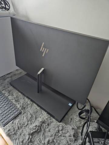The HP Envy 27