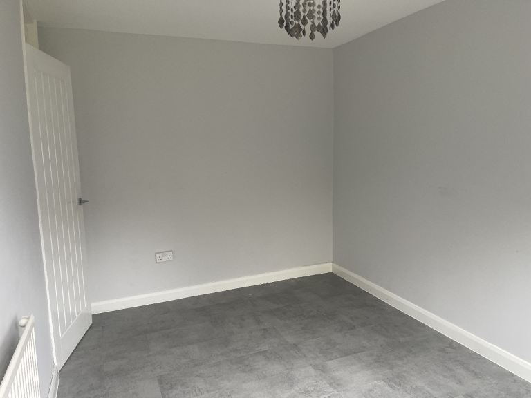 image for 2 Bedroom ground floor flat Pontypridd