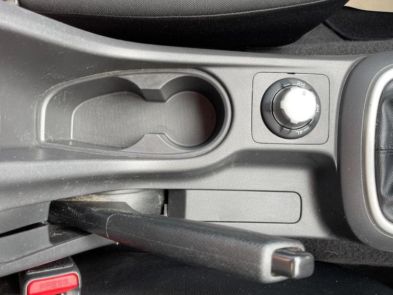 ISUZU D-MAX 2.5 TD Yukon 4x4 4dr 2015