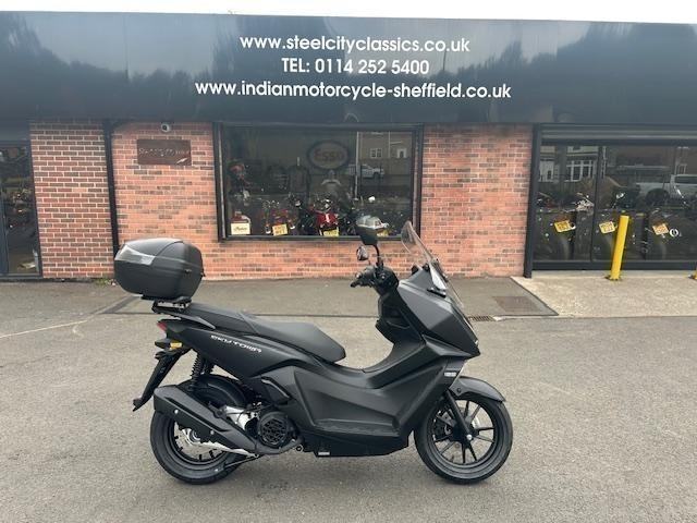 NEW KYMCO SKY TOWN 125 - FOR SALE IN CHESTERFIELD