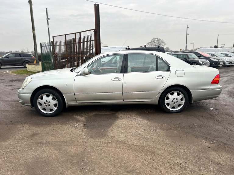 LEXUS LS 4.3 430 2002