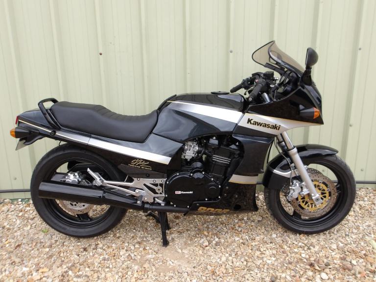 Kawasaki GPZ900R 1991, Documented 10k Restoration * UK Delivery *