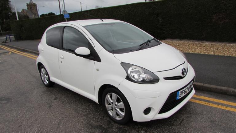2012 Toyota AYGO 1.0 VVT-i Fire 5dr [AC] HATCHBACK Petrol Manual