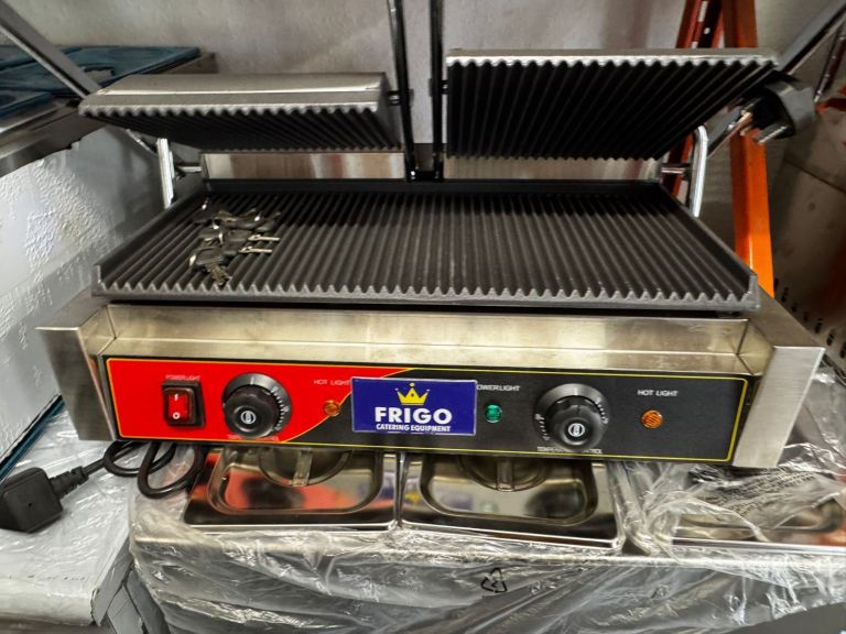 Commercial panini presser sandwich presser cafe shop restaurant takeaway 