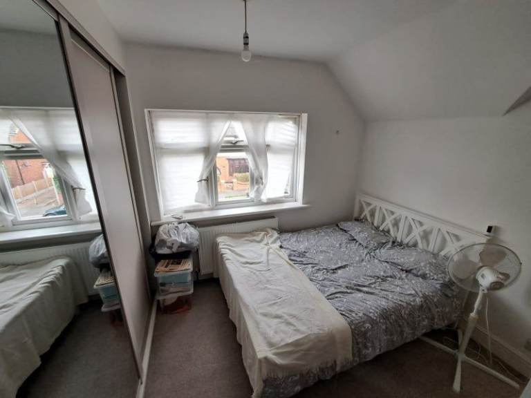 🛋️ Rooms available – Fully furnished ✨