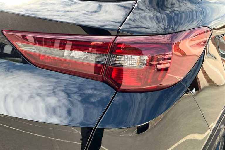 2022 Vauxhall Grandland 1.6 Hybrid GS Line 5dr Auto HATCHBACK PETROL/ELECTRIC Automatic