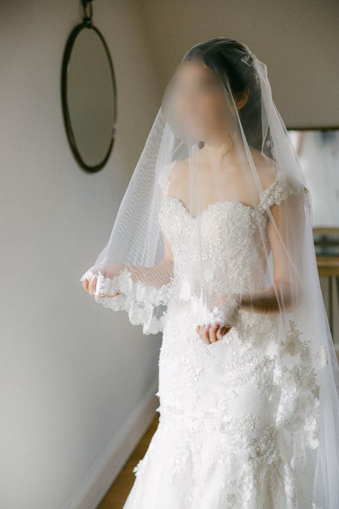 Veni Infantino bridal veil