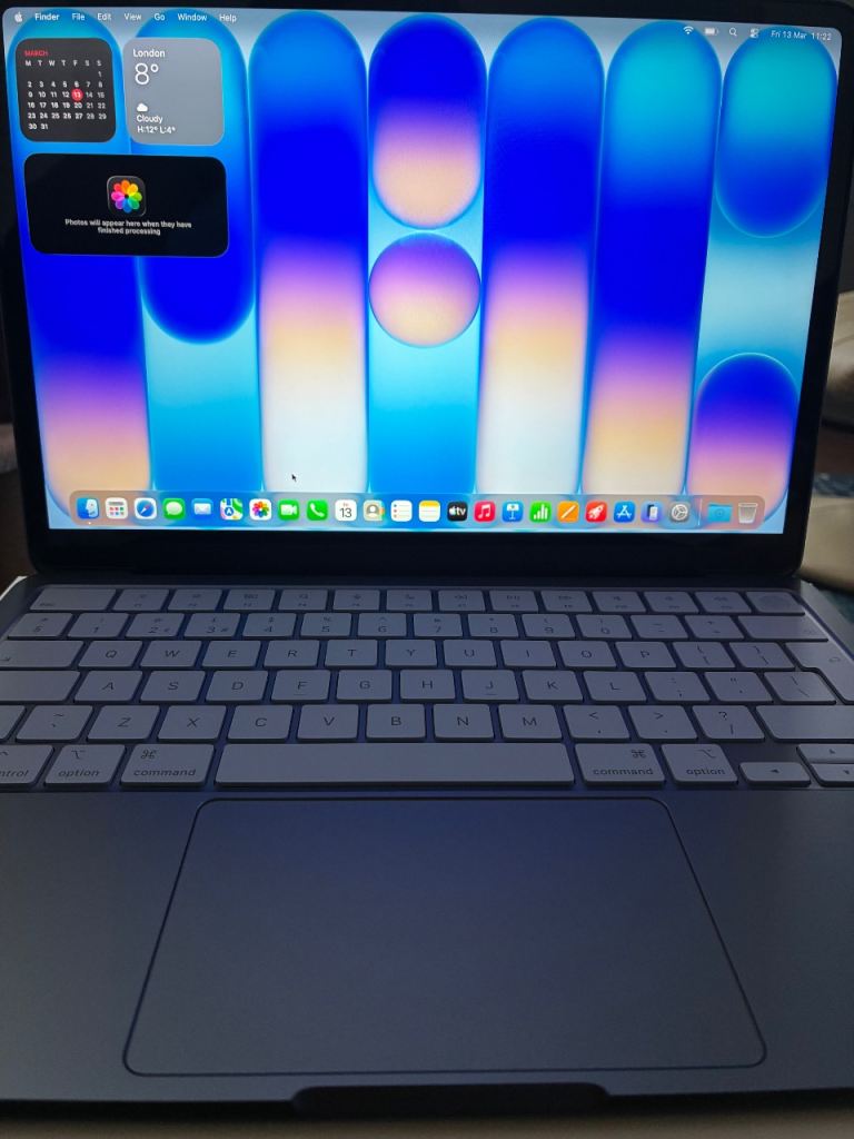 MacBook Neo 17,5/A18 Pro/8GB Ram/512GB SSD/TouchID/13"/Indigo/