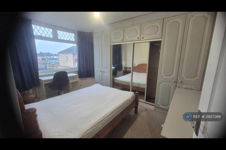 1 bedroom in Filton Avenue, Bristol, BS34 (#2907366)