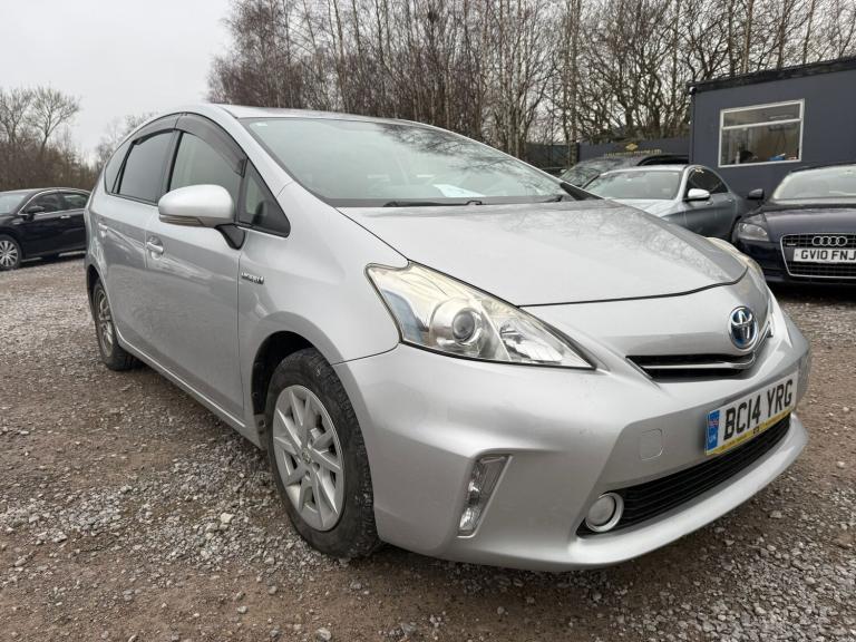 2014 Toyota 7 Seat Prius 1790CC TOYOTA PRIUS ALPHA  Hybrid