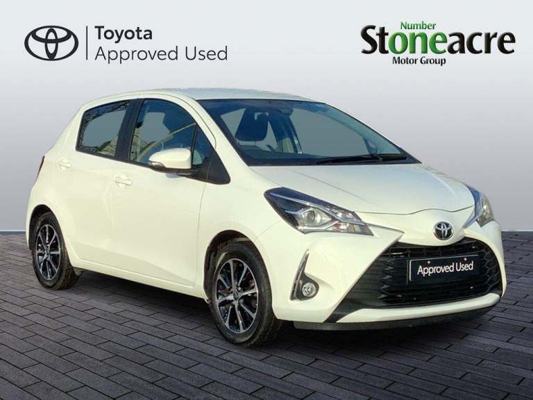  Toyota Yaris 1.5 VVT-i Icon Tech Hatchback 5dr Petrol Manual Euro 6 (111 ps) Petrol Manual