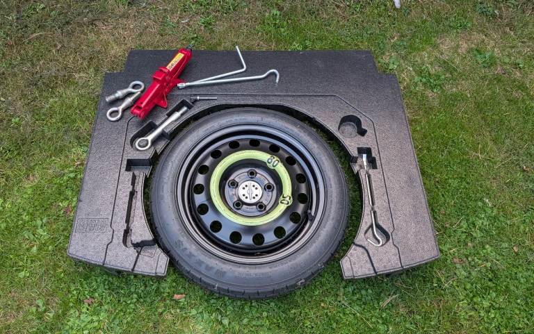 Genuine Space Saver Spare Wheel 16" & Complete Tool Kit with Jack / Insert Foam