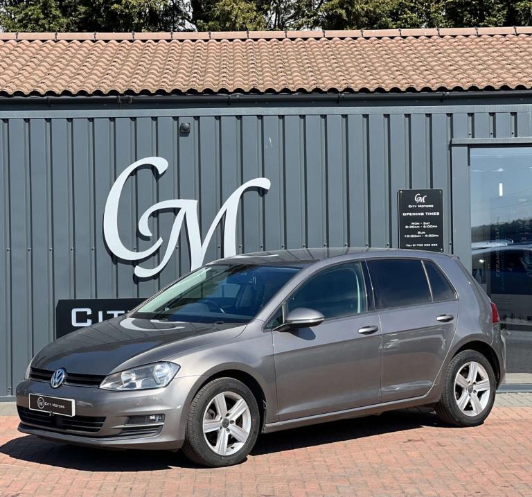 2015 Volkswagen Golf 2.0 Golf Match TDI BlueMotion Technology Semi-Auto 5dr Hatchback Diesel Auto...