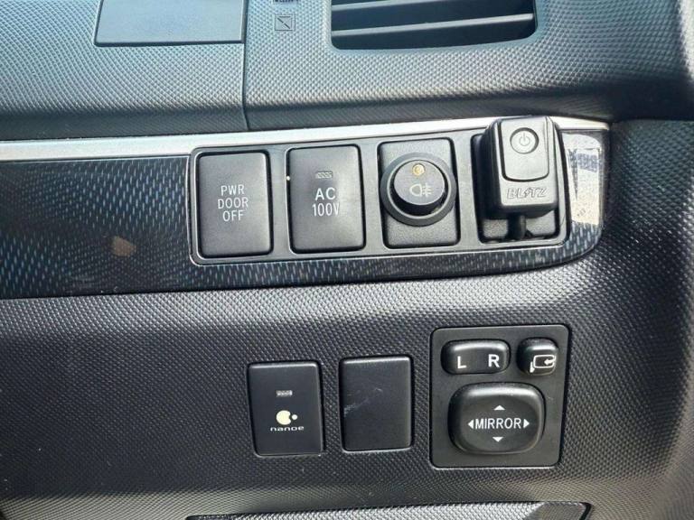 2012 Toyota Estima 2.4 HYBRID VVTI AUTO 7 SEATS - AERAS MPV HYBRID ELECTRIC Automatic