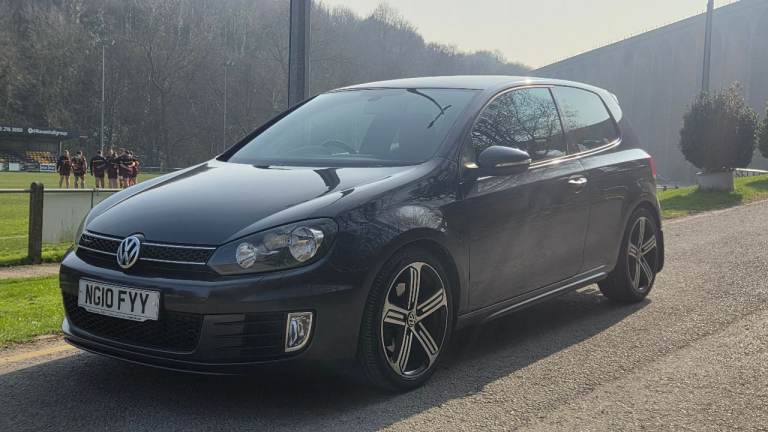 Volkswagen, GOLF, Hatchback, 2010, Manual, 1968 (cc), 3 doors