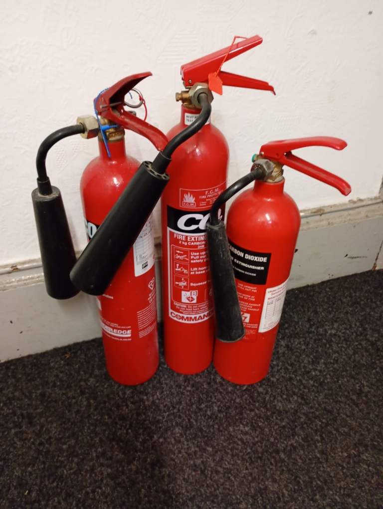 Fish Tank Fire Extinguishers, 2 kg. Carbon Dioxide