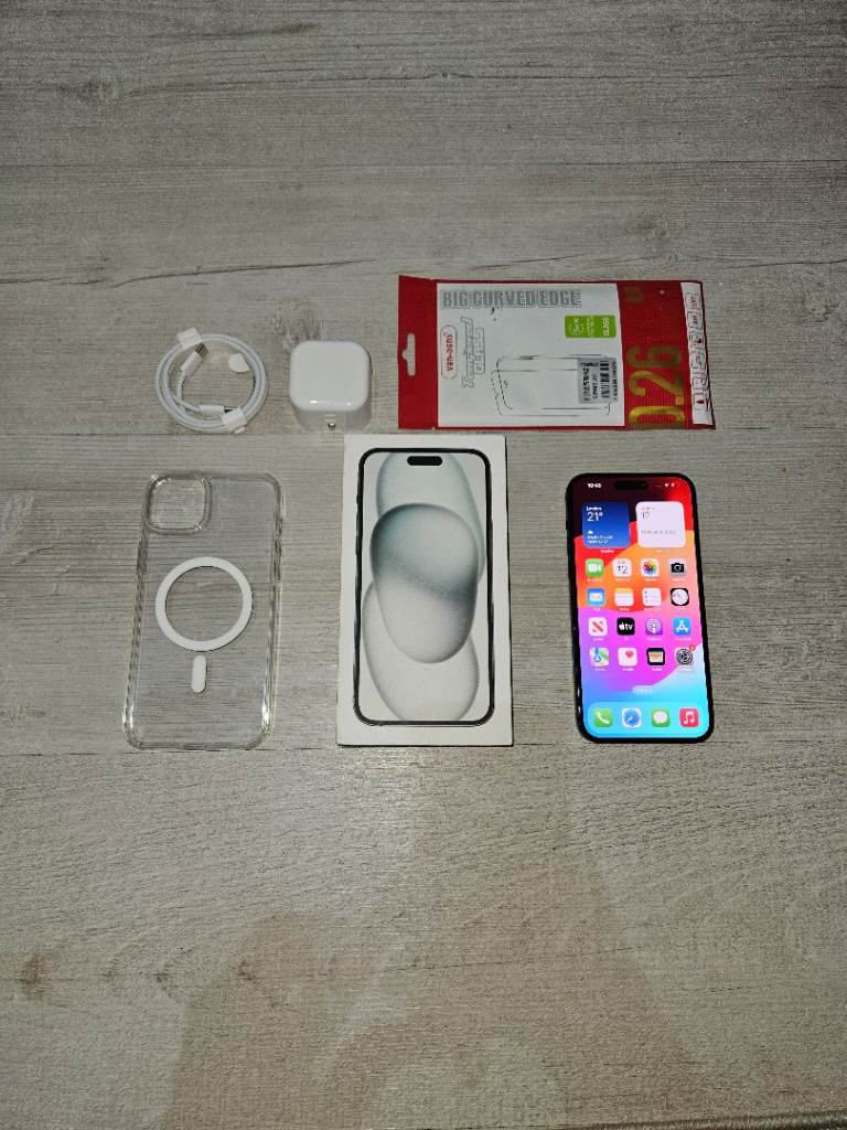 Like New Iphone 15 Plus 5G Bundle 100% Batt 128GB Unlocked Black Warranty I Phone 