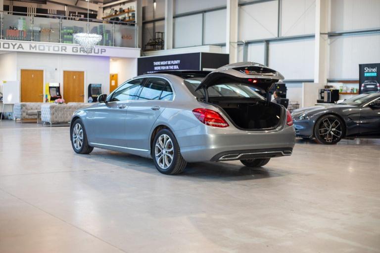 2016 Mercedes-Benz C Class C250d Sport Premium 4dr Auto SALOON DIESEL Automatic