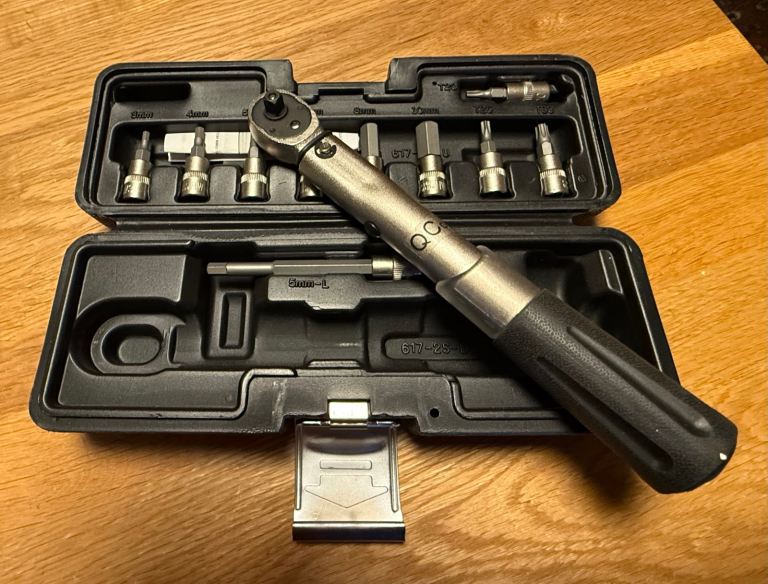 LIFELINE ESSENTIALS TORQUE WRENCH