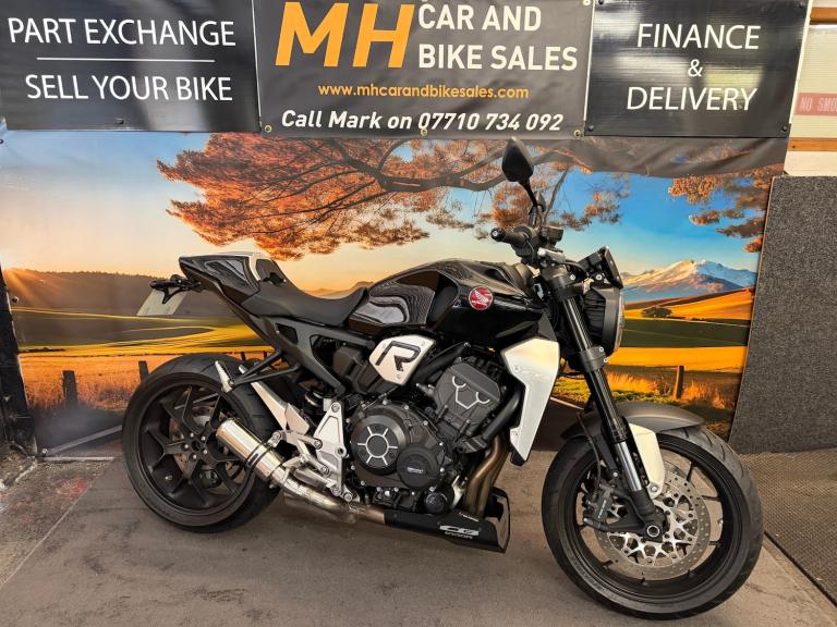 2020 Honda CB CB1000R Plus Black 4800 miles Naked  Roadster Petrol Manual