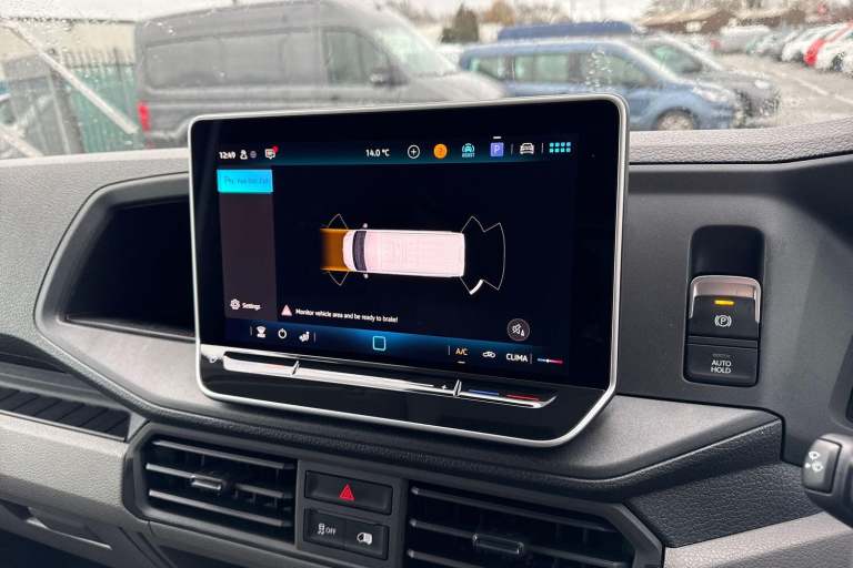 2025 Volkswagen Crafter 2.0 TDI 140PS Commerce High Roof Van PANEL VAN DIESEL Manual